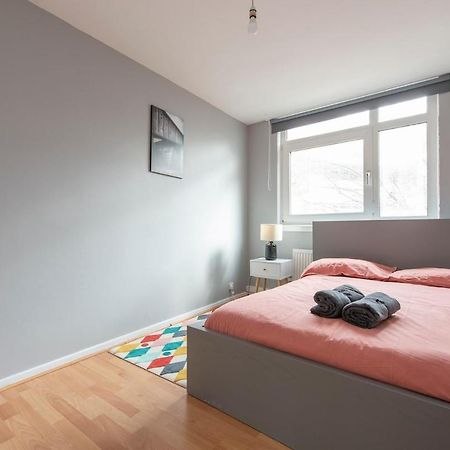 Lovely 2-Bed 20 Mins To Central 伦敦 外观 照片