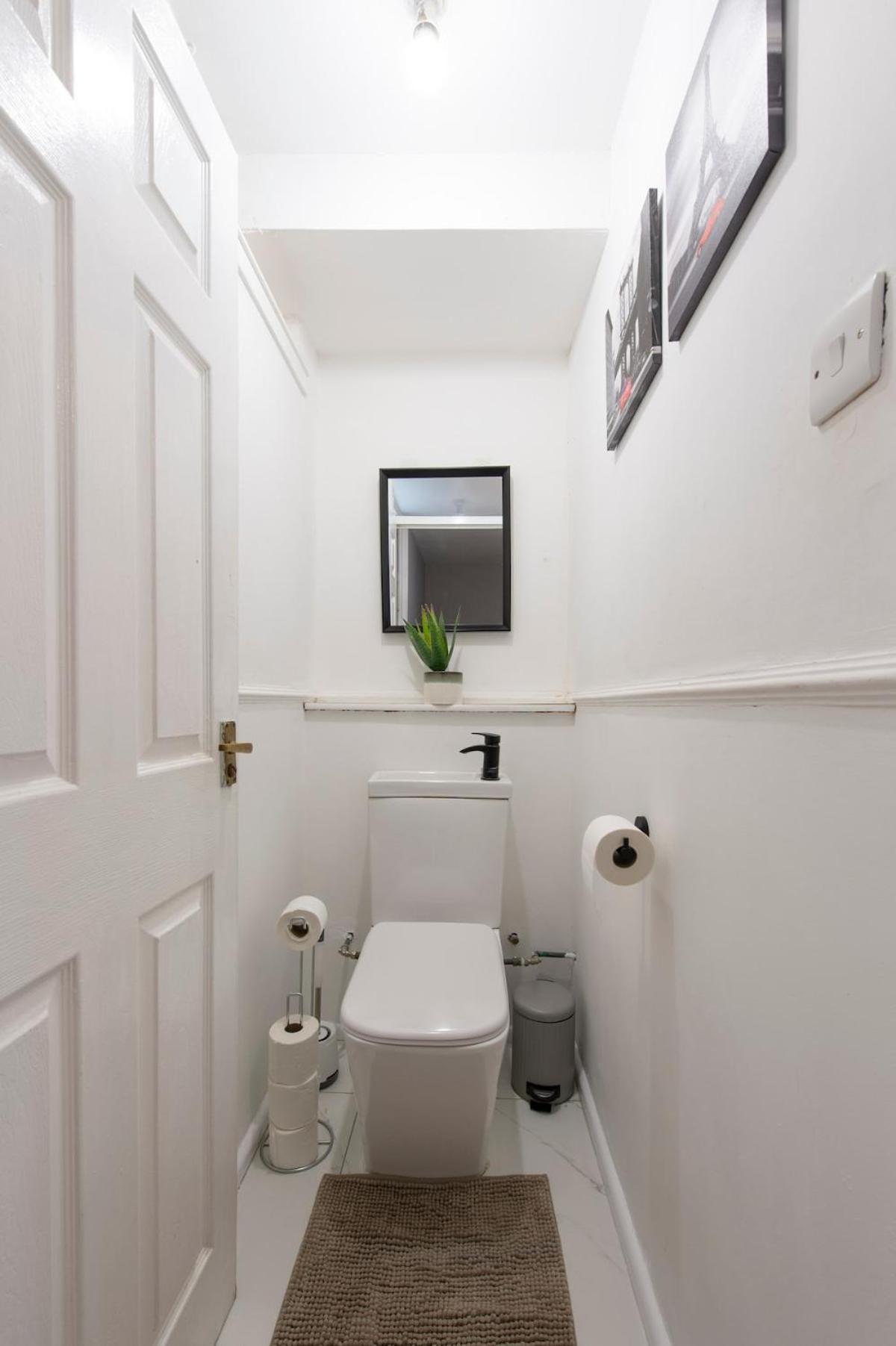 Lovely 2-Bed 20 Mins To Central 伦敦 外观 照片