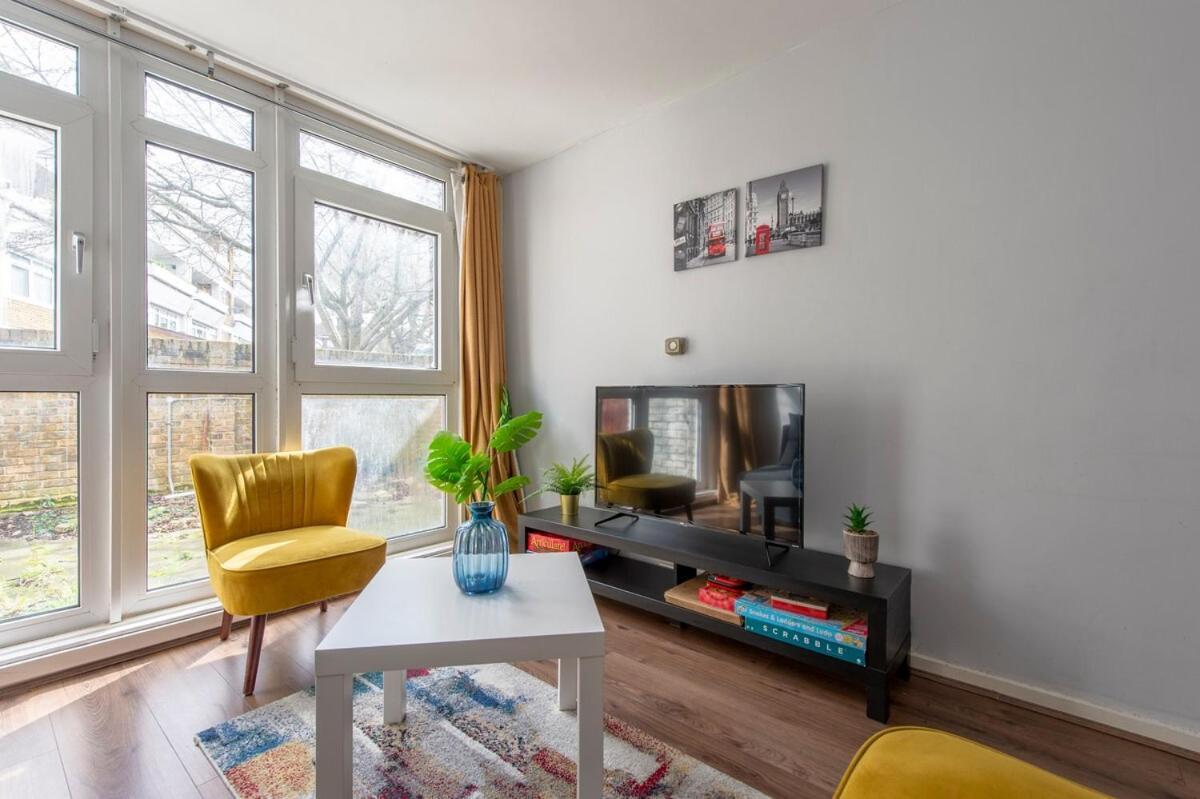 Lovely 2-Bed 20 Mins To Central 伦敦 外观 照片